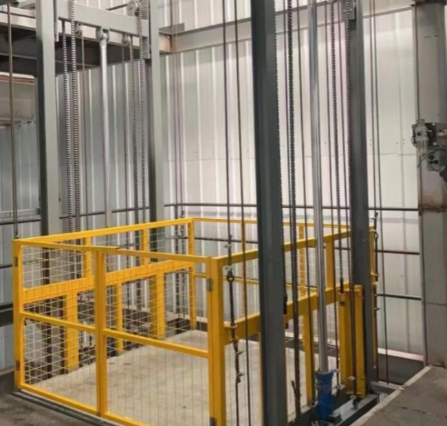 中卫货梯可以安装在室外的防护措施有哪些