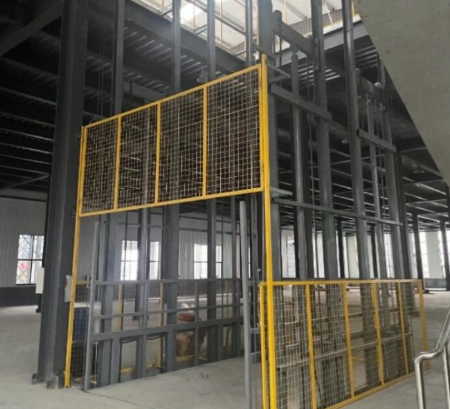 中卫请详细介绍一下货梯安装在室外的维护方法